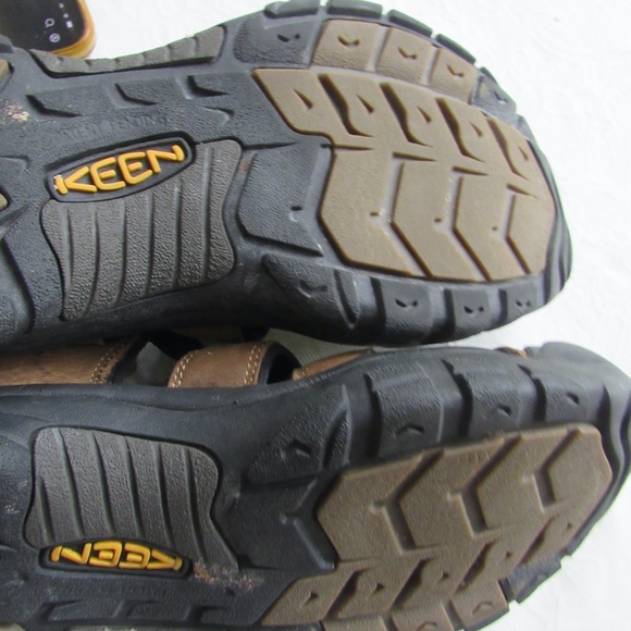 Keen Men\'s 10 M H2 Hiking Sandals Brown Closed Toe Waterproof Shoe Excellent main image 7
